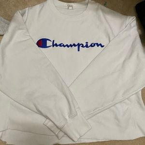 White champion crew neck size XL